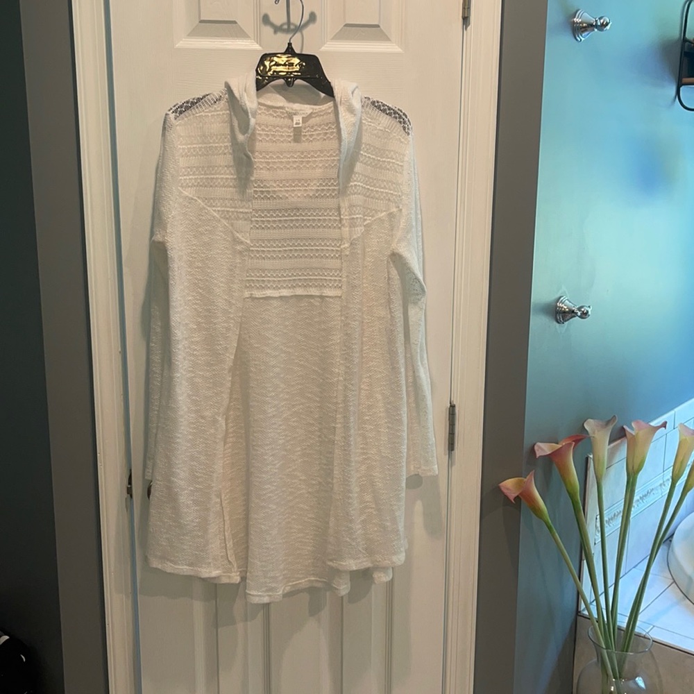 Aeropostale light weight long sleeve sweater